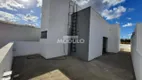 Foto 3 de Sobrado com 2 Quartos à venda, 193m² em Custódio Pereira, Uberlândia