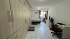 Foto 15 de Apartamento com 4 Quartos à venda, 155m² em Pina, Recife