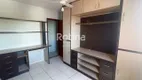 Foto 15 de Apartamento com 3 Quartos para alugar, 77m² em Alto Umuarama, Uberlândia