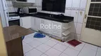 Foto 8 de Casa com 3 Quartos à venda, 85m² em Alto Umuarama, Uberlândia