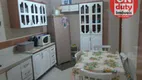 Foto 16 de Casa com 3 Quartos à venda, 160m² em Castelo, Santos
