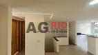 Foto 3 de Apartamento com 2 Quartos à venda, 56m² em Taquara, Rio de Janeiro