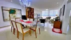 Foto 3 de Apartamento com 4 Quartos à venda, 180m² em Praia das Pitangueiras, Guarujá
