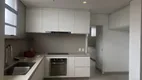 Foto 9 de Apartamento com 3 Quartos para alugar, 231m² em Jardim América, São Paulo