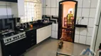 Foto 9 de Sobrado com 3 Quartos à venda, 264m² em Coliseu, Londrina