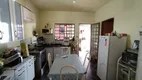 Foto 14 de Casa com 2 Quartos à venda, 194m² em São Jorge, Uberlândia