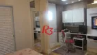 Foto 31 de Apartamento com 3 Quartos para alugar, 178m² em Gonzaga, Santos