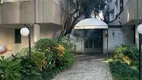 Foto 3 de Apartamento com 2 Quartos à venda, 93m² em Moinhos de Vento, Porto Alegre