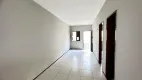 Foto 3 de Casa com 2 Quartos para alugar, 65m² em Jardim Iracema, Fortaleza