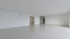 Foto 3 de Apartamento com 3 Quartos à venda, 179m² em Vila Assunção, Porto Alegre