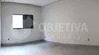 Foto 8 de Casa com 3 Quartos à venda, 167m² em Novo Mundo, Uberlândia