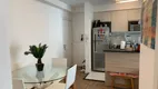 Foto 2 de Apartamento com 2 Quartos à venda, 65m² em Centro, São Paulo