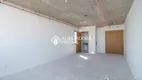 Foto 5 de Sala Comercial para alugar, 38m² em Passo da Areia, Porto Alegre