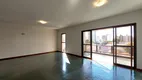 Foto 3 de Apartamento com 4 Quartos à venda, 200m² em Cambuí, Campinas