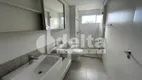 Foto 19 de Apartamento com 3 Quartos para alugar, 204m² em Tabajaras, Uberlândia