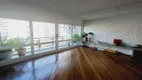 Foto 3 de Apartamento com 3 Quartos à venda, 180m² em Higienópolis, São Paulo