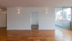 Foto 3 de Apartamento com 3 Quartos à venda, 270m² em Higienópolis, São Paulo