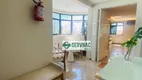 Foto 6 de Apartamento com 3 Quartos à venda, 200m² em Guararapes, Fortaleza