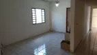 Foto 22 de Casa com 2 Quartos para alugar, 183m² em Vila Xavier, Araraquara