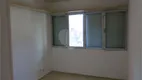 Foto 16 de Apartamento com 3 Quartos para alugar, 130m² em Pinheiros, São Paulo