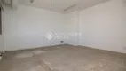 Foto 4 de Sala Comercial para alugar, 35m² em Três Figueiras, Porto Alegre