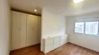 Foto 27 de Apartamento com 4 Quartos para alugar, 146m² em Moema, São Paulo