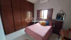 Foto 18 de Casa com 3 Quartos para alugar, 340m² em Tabajaras, Uberlândia