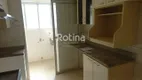 Foto 3 de Apartamento com 3 Quartos para alugar, 90m² em Patrimônio, Uberlândia