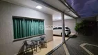 Foto 2 de Casa com 3 Quartos à venda, 168m² em Cidade Jardim, Uberlândia