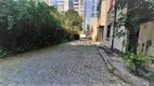 Foto 25 de Casa com 4 Quartos para alugar, 75m² em Higienópolis, São Paulo