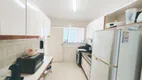 Foto 14 de Apartamento com 3 Quartos à venda, 120m² em Praia das Pitangueiras, Guarujá