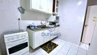 Foto 26 de Apartamento com 3 Quartos à venda, 100m² em Praia das Pitangueiras, Guarujá