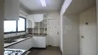 Foto 9 de Apartamento com 4 Quartos à venda, 202m² em Higienópolis, São Paulo