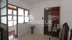 Foto 9 de Casa com 4 Quartos à venda, 191m² em Jardim Itú Sabará, Porto Alegre