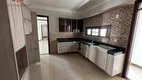 Foto 14 de Casa com 3 Quartos à venda, 455m² em Guararapes, Fortaleza