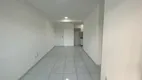 Foto 7 de Apartamento com 3 Quartos para alugar, 64m² em Caxangá, Recife