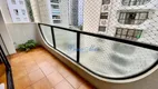 Foto 2 de Apartamento com 3 Quartos à venda, 120m² em Praia das Pitangueiras, Guarujá