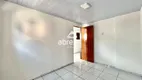 Foto 8 de Casa com 2 Quartos para venda ou aluguel, 68m² em Alecrim, Natal