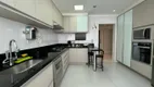 Foto 15 de Apartamento com 3 Quartos para alugar, 170m² em Gonzaga, Santos