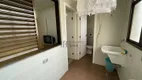 Foto 12 de Apartamento com 4 Quartos à venda, 160m² em Praia das Pitangueiras, Guarujá