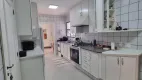 Foto 17 de Apartamento com 4 Quartos à venda, 156m² em Cambuí, Campinas