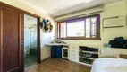 Foto 37 de Casa com 5 Quartos à venda, 372m² em Vila Assunção, Porto Alegre