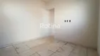 Foto 10 de Casa com 3 Quartos para alugar, 120m² em Fundinho, Uberlândia