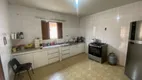 Foto 5 de Casa com 4 Quartos à venda, 160m² em Pacaembu, Uberlândia