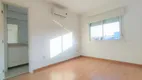 Foto 14 de Apartamento com 3 Quartos à venda, 100m² em Camaquã, Porto Alegre