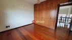 Foto 3 de Sobrado com 7 Quartos à venda, 570m² em Bancarios, Londrina