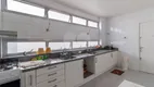 Foto 30 de Apartamento com 3 Quartos à venda, 210m² em Itaim Bibi, São Paulo