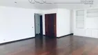 Foto 2 de Apartamento com 3 Quartos à venda, 215m² em Santa Cecília, São Paulo