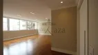 Foto 13 de Apartamento com 3 Quartos à venda, 210m² em Higienópolis, São Paulo