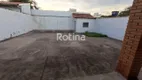 Foto 26 de Casa com 3 Quartos à venda, 167m² em Santa Mônica, Uberlândia